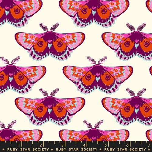 [RS2067 12] Firefly by Sarah Watts - Glow Moth in Fire